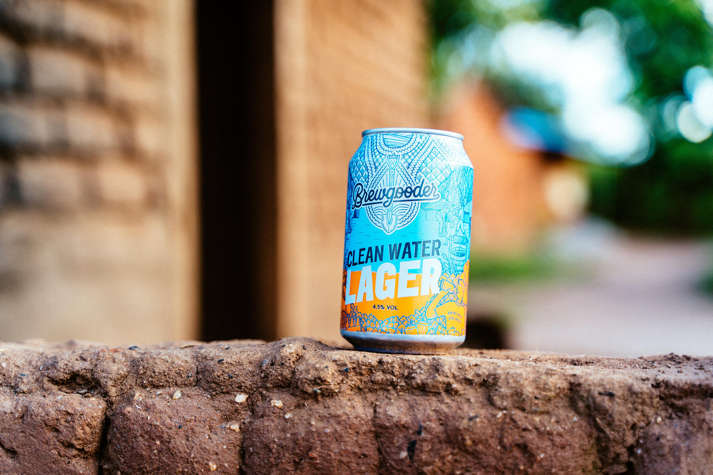 Brewgooder\_clean\_water\_lager.jpg